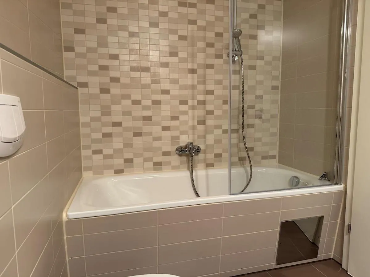 2Br, Danube, Central, U6 & S-Bahn - Axara Housing Brn 16 Vienna 0*,