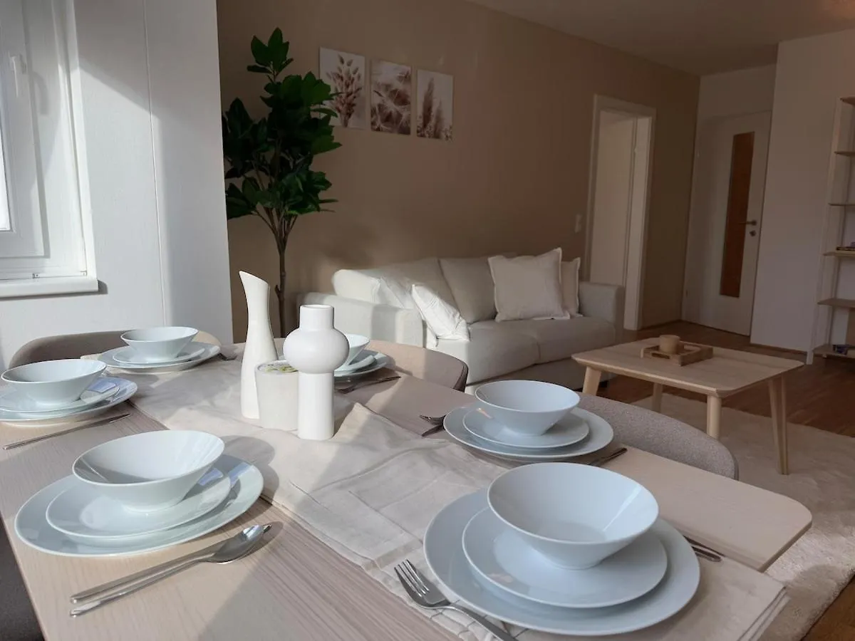 2Br, Danube, Central, U6 & S-Bahn - Axara Housing Brn 16 Vienna