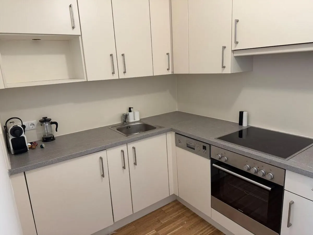 2Br, Danube, Central, U6 & S-Bahn - Axara Housing Brn 16 Vienna 0*,  Austria