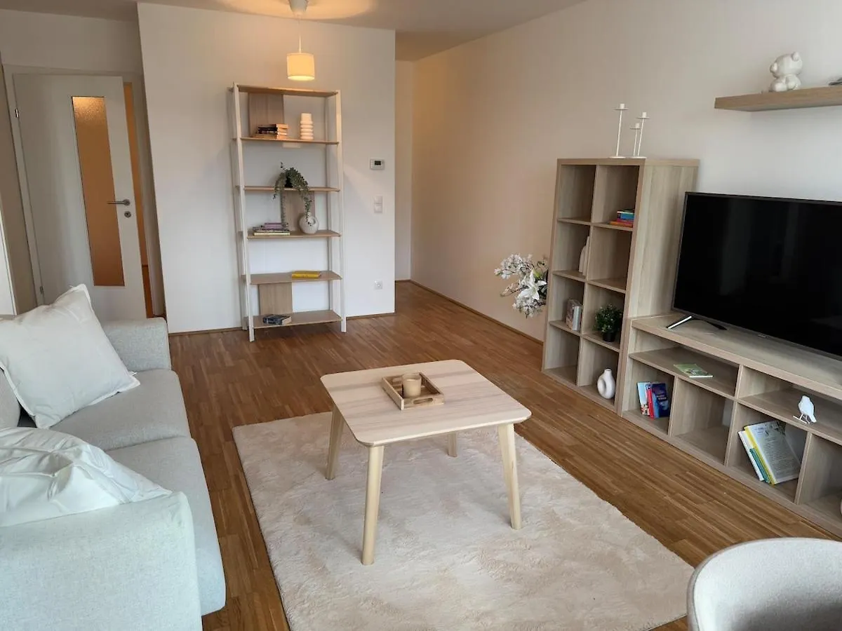 2Br, Danube, Central, U6 & S-Bahn - Axara Housing Brn 16 Vienna 0*,  Austria